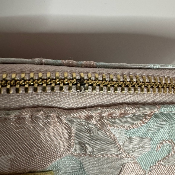 Vince Camuto Brocade Floral Cosmetic Bag in Pastel Hues - Picture 3 of 10